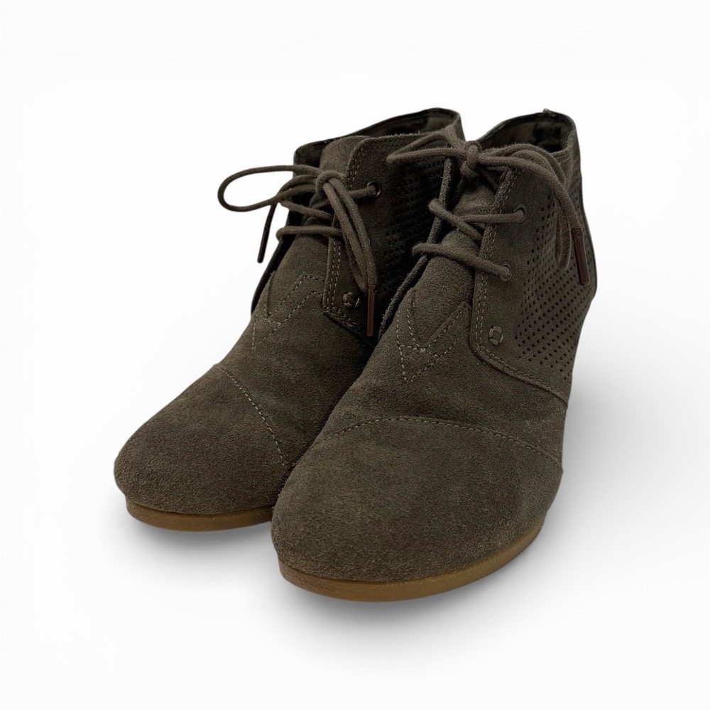 TOMS Desert Crepe Wedge Ankle Boots Tarmac Olive Suede Size 8
